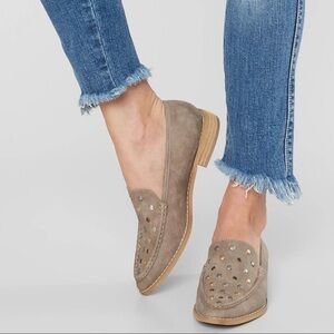 MIIM | Studded Loafer Shoes